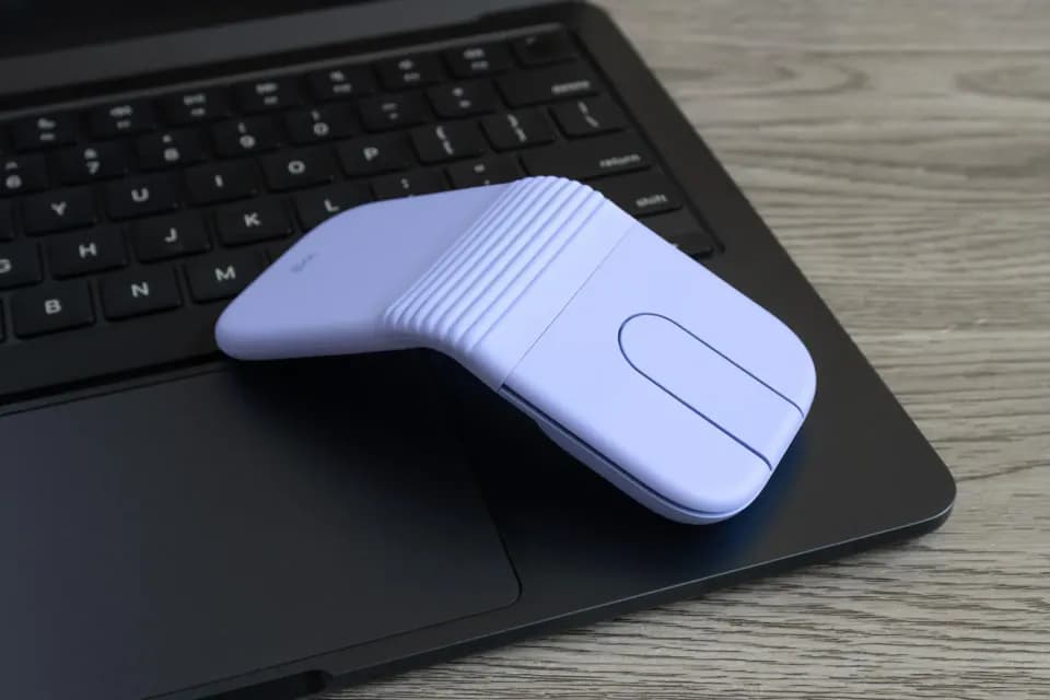 Logitech'ten Çanta Dostu Yenilik: Katlanabilir Mobi Fold Mouse Tanıtıldı görseli