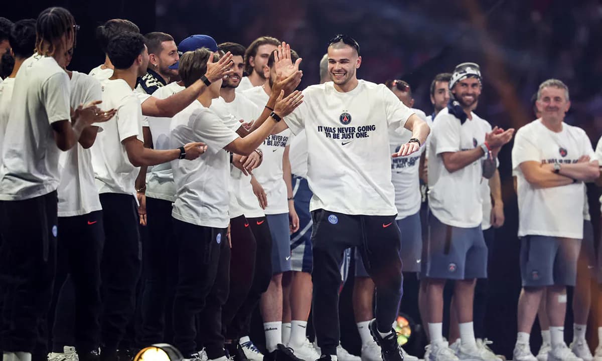 Beşiktaş'tan PSG'ye Sürpriz Hamle: Kale İçin Lucas Chevalier Hedefte