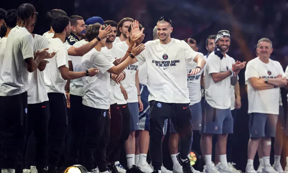 Beşiktaş'tan PSG'ye Sürpriz Hamle: Kale İçin Lucas Chevalier Hedefte