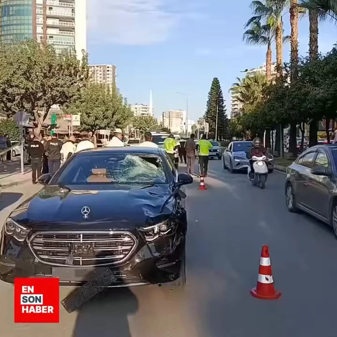 Adana'da Yaya Geçidinde Bisikletli Çocuğa Çarpıp Kaçan Sürücü Teslim Oldu