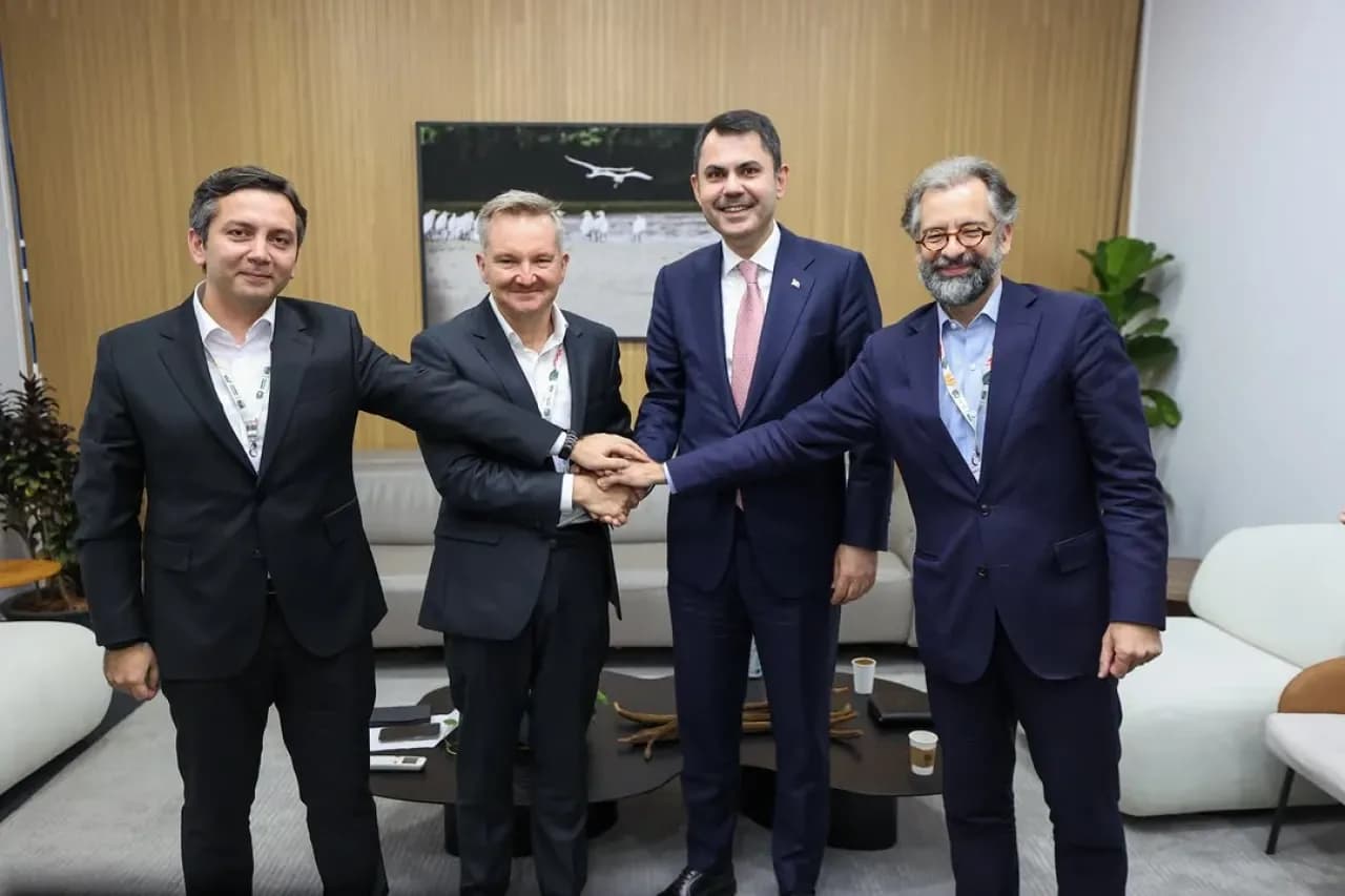 Murat Kurum, COP30'da Ülke Bakanlarıyla İklim Zirvesi Gerçekleştirdi Murat Kurum, COP30'da Ülke Bakanlarıyla İklim Zirvesi Gerçekleştirdi