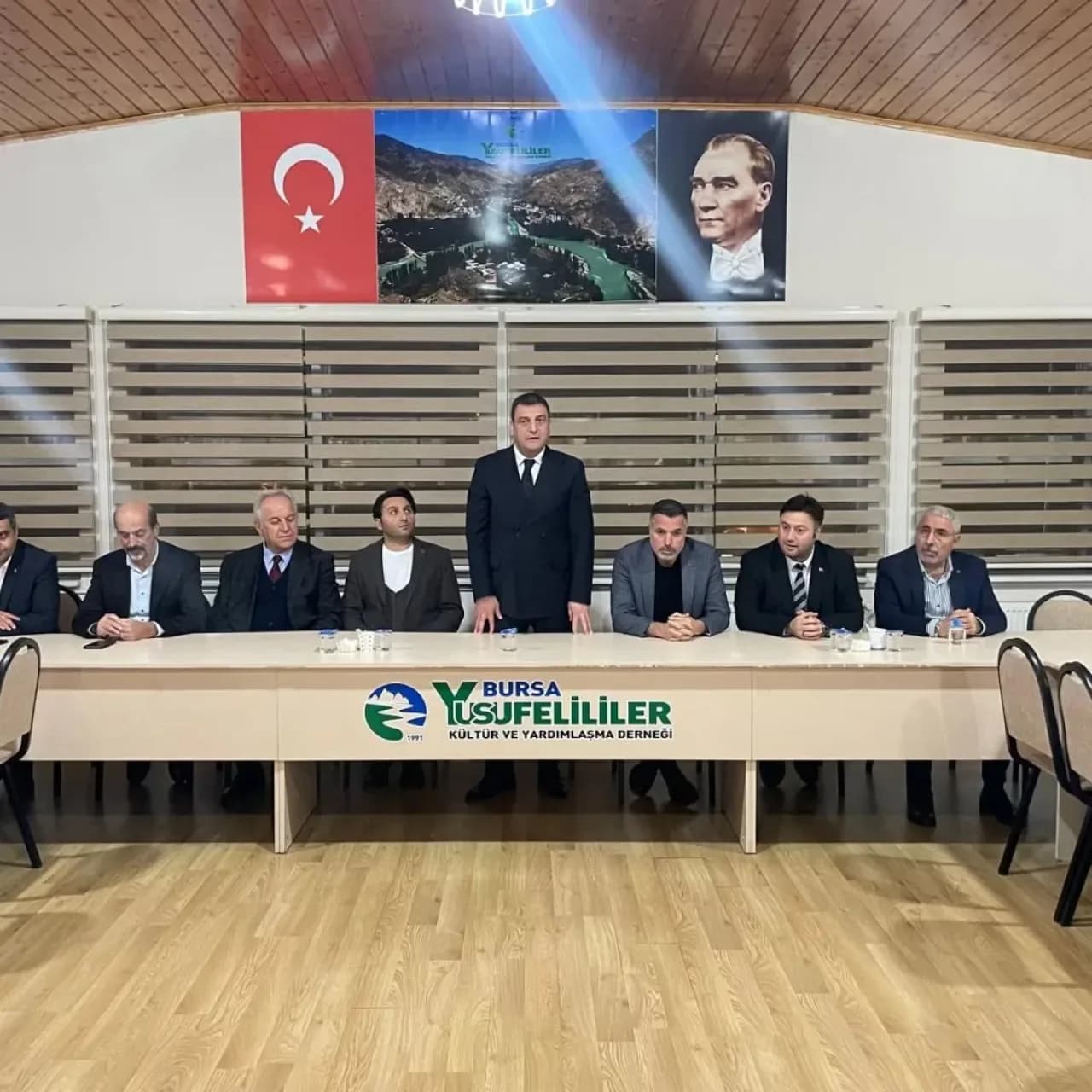 MHP Bursa İl Başkanı Muhammet Tekin, Yusufelililer Derneği'nde Hemşehrilerle Buluştu