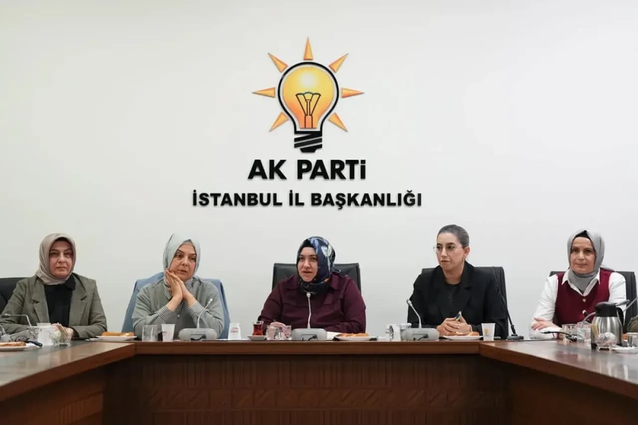 AK Parti Kadın Kolları Yerel Yönetimler Birim Toplantısı Gerçekleştirildi