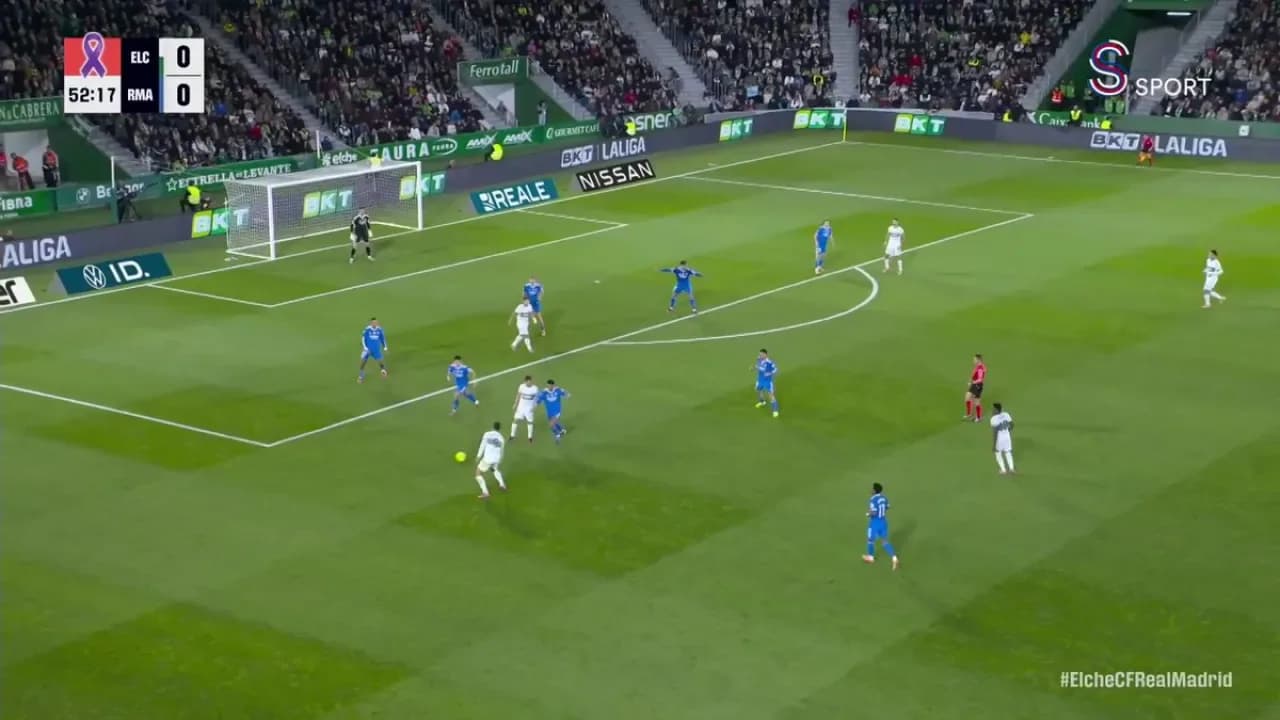 Elche, Real Madrid Karşısında Aleix Febas'ın Golüyle Öne Geçti Elche, Real Madrid Karşısında Aleix Febas'ın Golüyle Öne Geçti