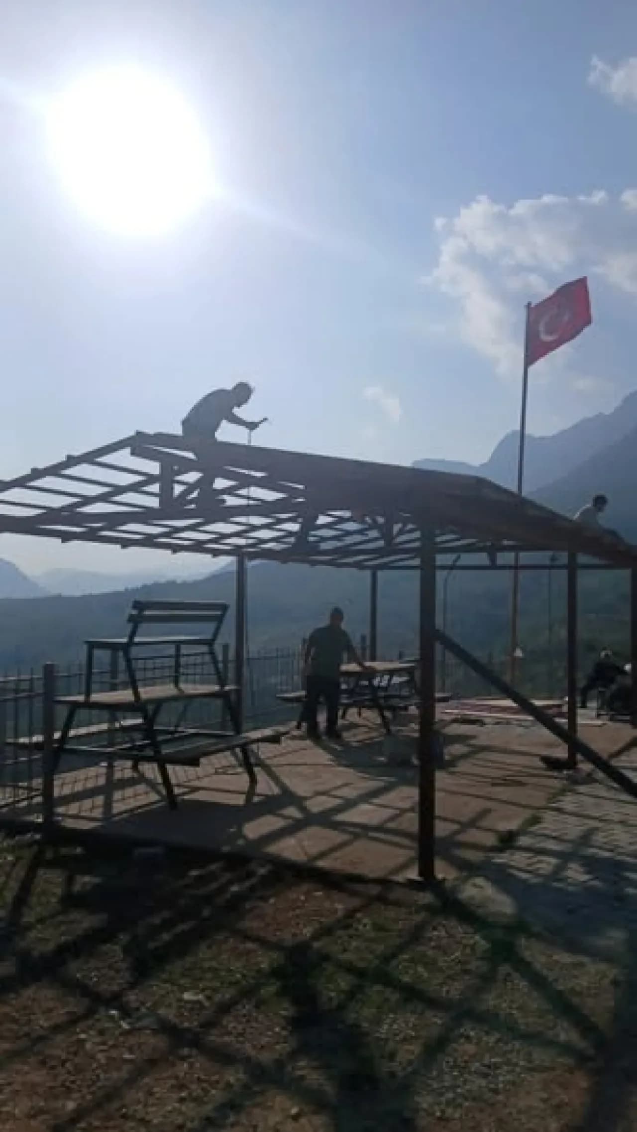 İbradı'nın Üzümdere Mahallesi'ne Yeni Seyir Terası İbradı'nın Üzümdere Mahallesi'ne Yeni Seyir Terası
