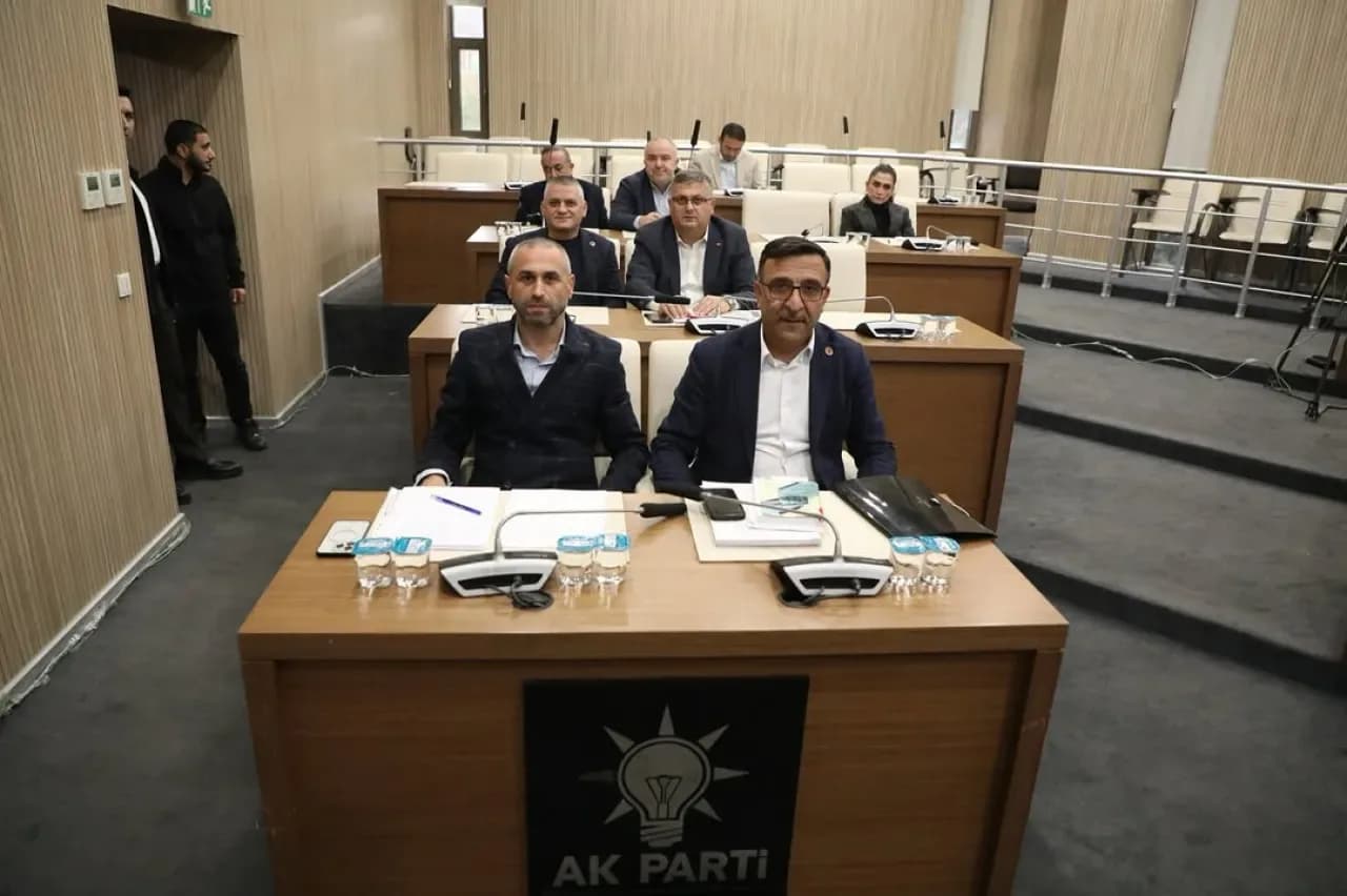 AK Partili Meclis Üyeleri, Eyüpsultan'ın Geleceği İçin Çalışmalarını Sürdürüyor