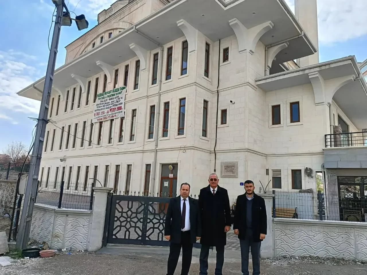 Sincan'da Yeni Dini Yapıların İnşaat Süreçleri Yerinde İncelendi Sincan'da Yeni Dini Yapıların İnşaat Süreçleri Yerinde İncelendi