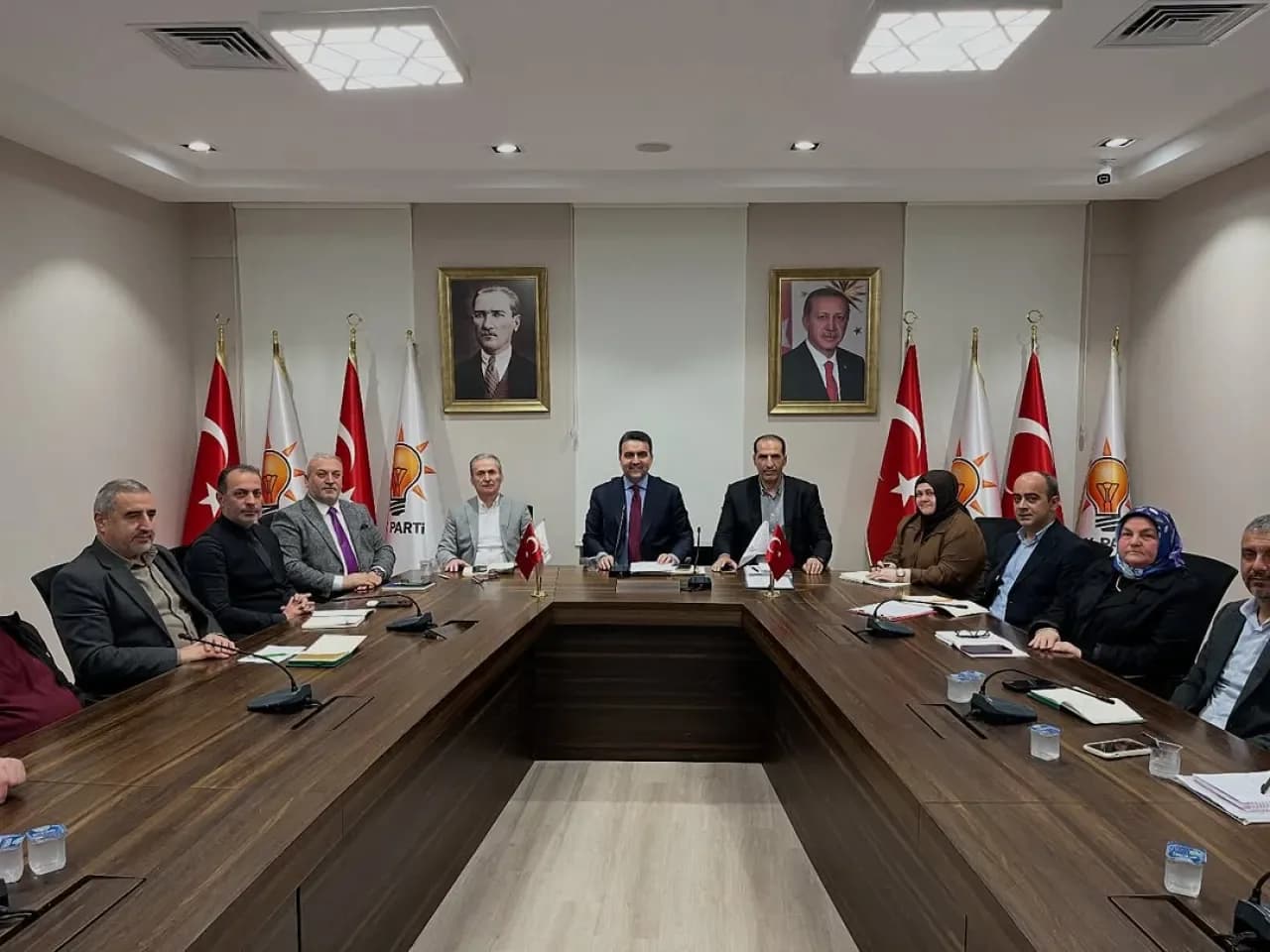 AK Parti Sarıyer'de Mahalle Başkanları Toplantısı Gerçekleştirildi AK Parti Sarıyer'de Mahalle Başkanları Toplantısı Gerçekleştirildi