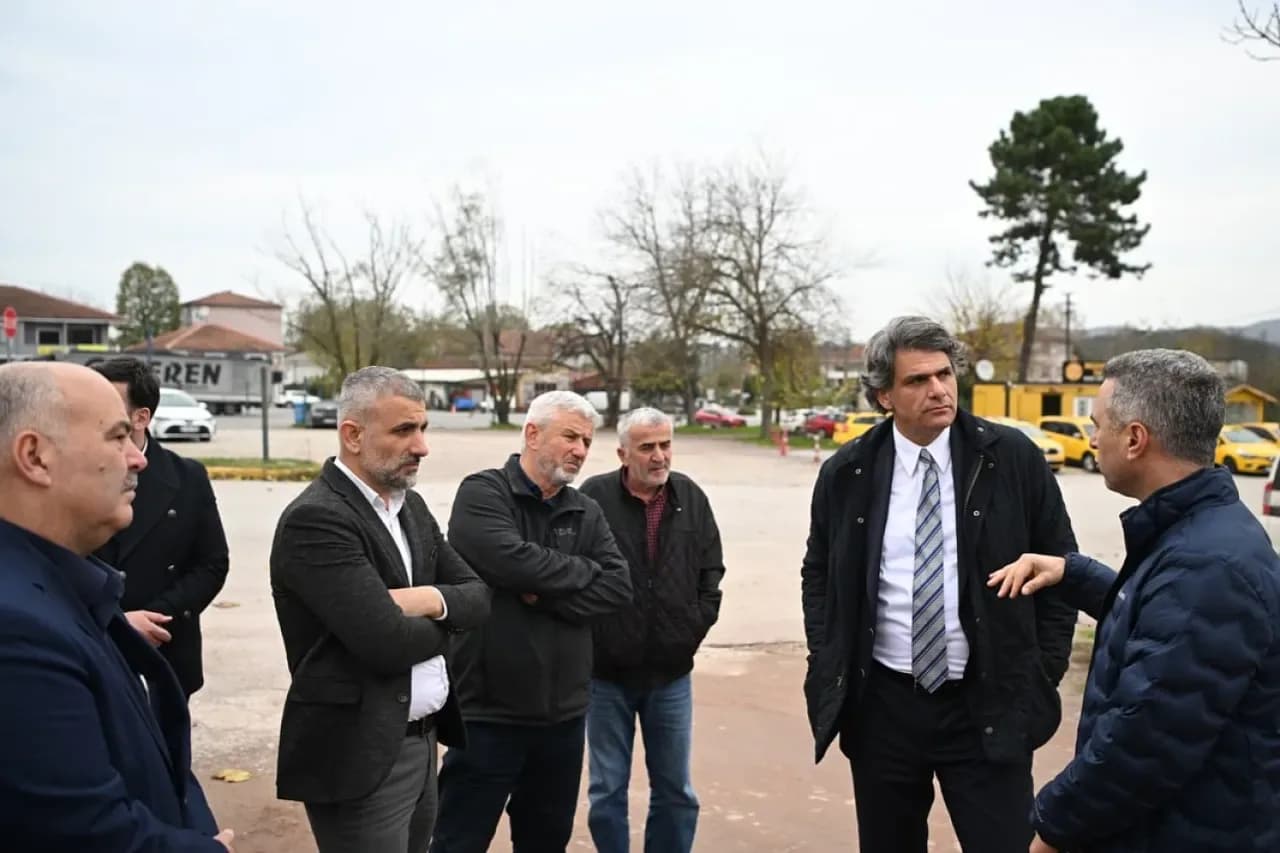 Kartepe Belediye Başkanı Kocaman, Altyapı Projeleri İçin Saha İncelemesi Yaptı Kartepe Belediye Başkanı Kocaman, Altyapı Projeleri İçin Saha İncelemesi Yaptı