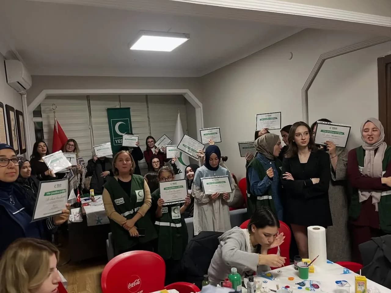 İstanbul Aydın Üniversitesi Genç Yeşilay, Dünya Gönüllüler Günü'nü Etkinliklerle Kutladı İstanbul Aydın Üniversitesi Genç Yeşilay, Dünya Gönüllüler Günü'nü Etkinliklerle Kutladı