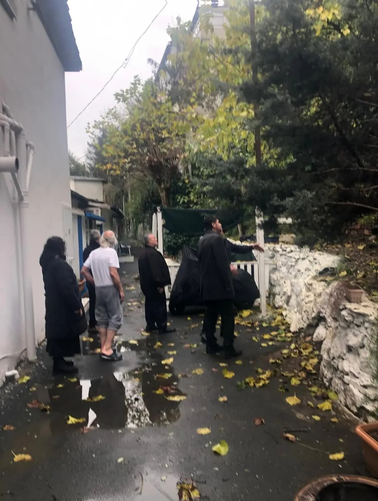 Sarıyer Kaymakamlığı, Tarabya'da Yoğun Yağış Sonrası İnceleme Yaptı