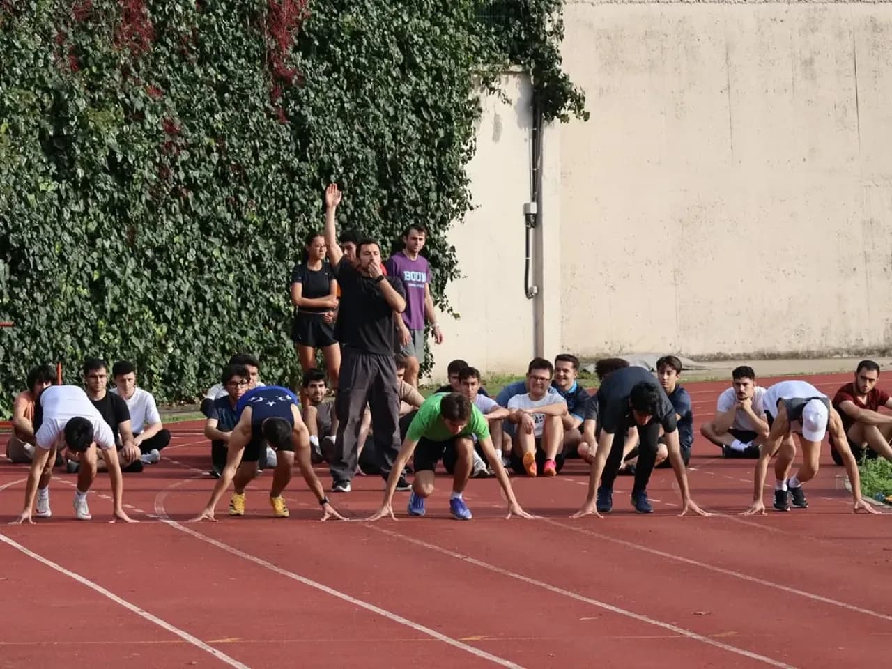 Boğaziçi ve İTÜ Atletizm Takımları Deneme Gününde Buluştu Boğaziçi ve İTÜ Atletizm Takımları Deneme Gününde Buluştu