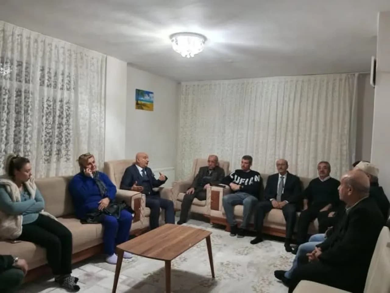 MHP Çukurova İlçe Teşkilatı, Karslı Mahallesi'nde Vatandaşlarla Buluştu