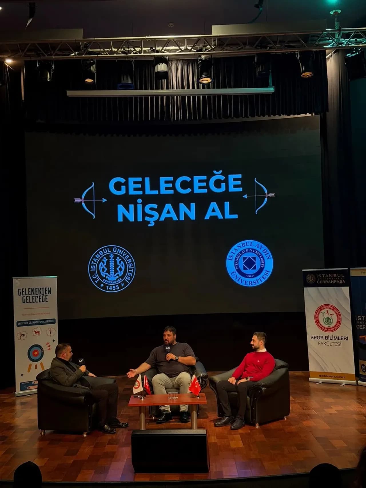 İÜC SBF'de Sporun Birleştirici Gücü ve Toplumsal Etkisi Ele Alındı