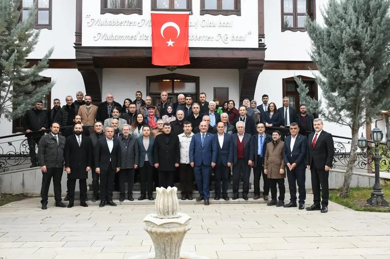 Kalecik, Milletlerarası D. Mehmet Doğan Bilgi Şöleni'ne Ev Sahipliği Yaptı Kalecik, Milletlerarası D. Mehmet Doğan Bilgi Şöleni'ne Ev Sahipliği Yaptı