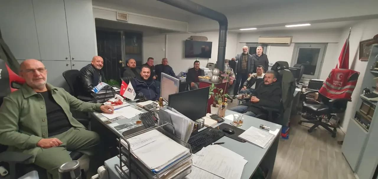 AK Parti Beyoğlu'ndan Galata Bölgesi Mahalle Başkanları Toplantısı