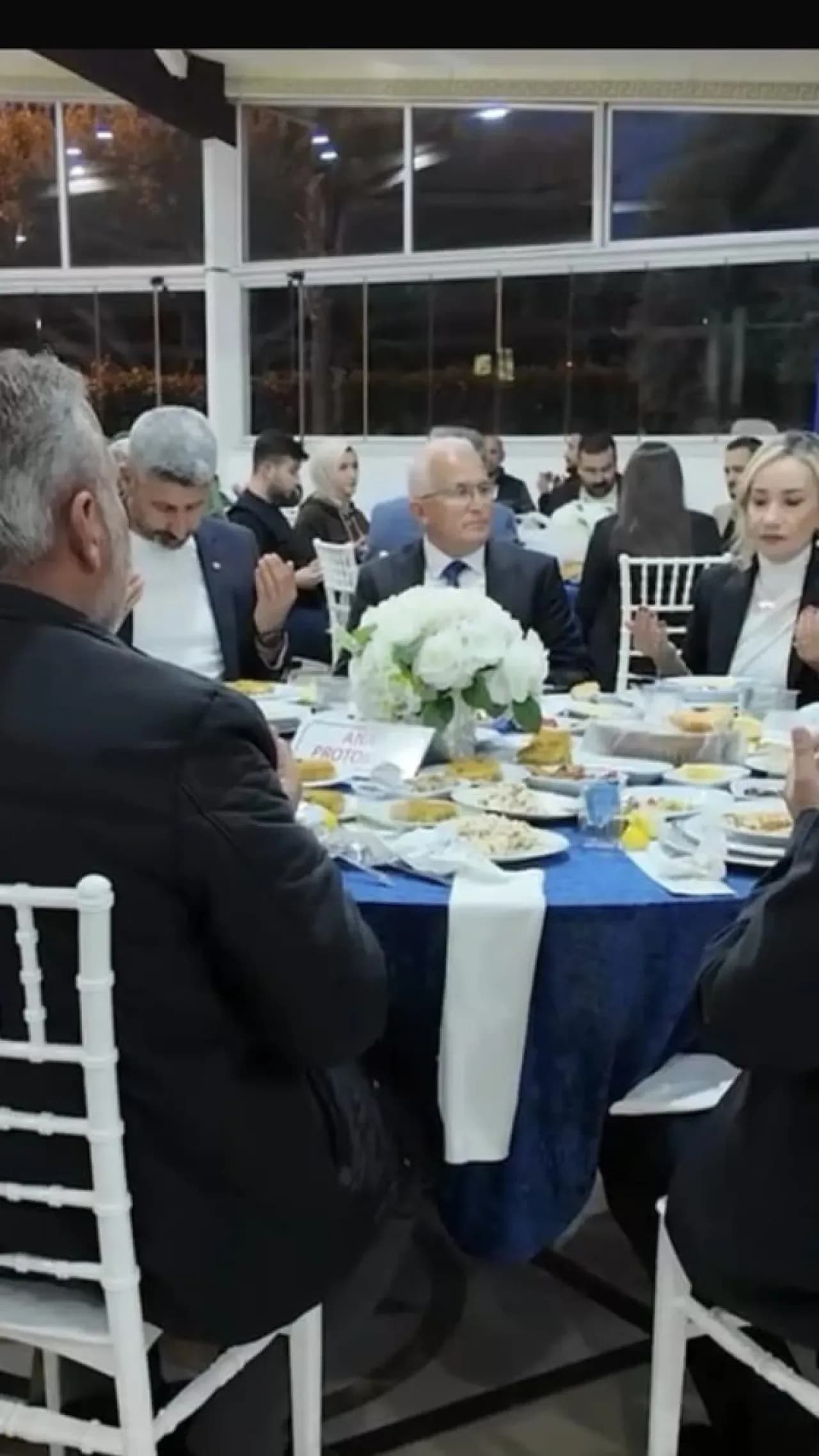 Kumluca'da Ramazan Coşkusu: Günay Kafe'de Geleneksel İftar Buluşması