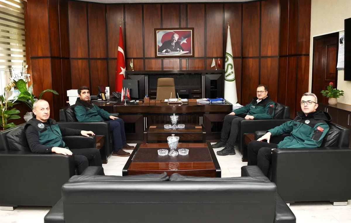 DSİ'de Kritik Ziyaret: Adana'da Makine ve Donatım Vizyonu Masaya Yatırıldı