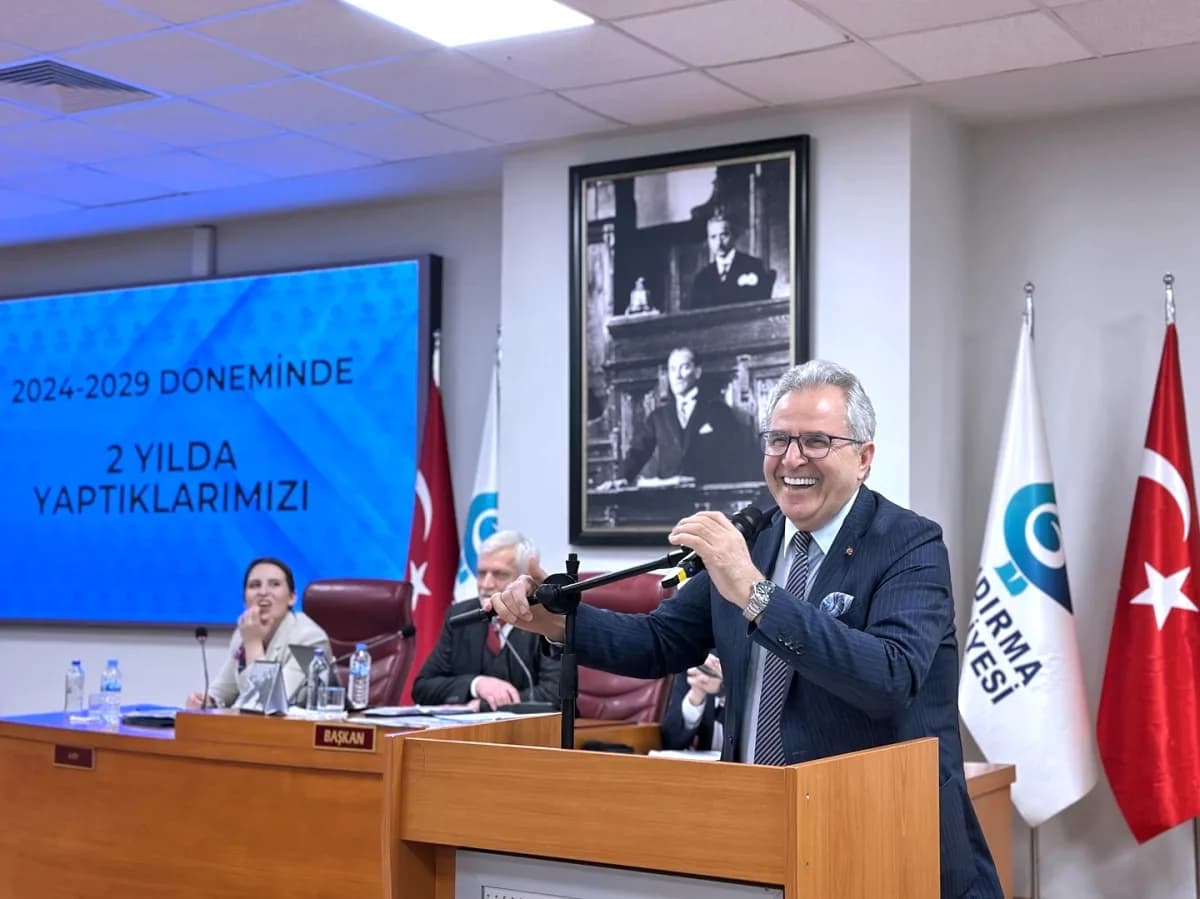 Bandırma'da 2 Yıllık Karnesi Açıklandı: 2025 Faaliyet Raporu Mecliste Sunuldu