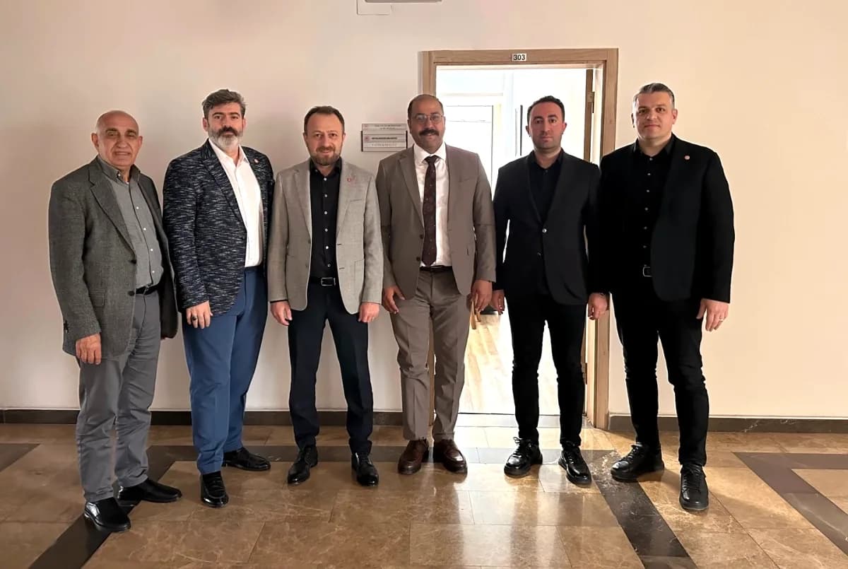 Bursa'da Isı Yalıtımı ve Enerji Verimliliği Masaya Yatırıldı Bursa'da Isı Yalıtımı ve Enerji Verimliliği Masaya Yatırıldı