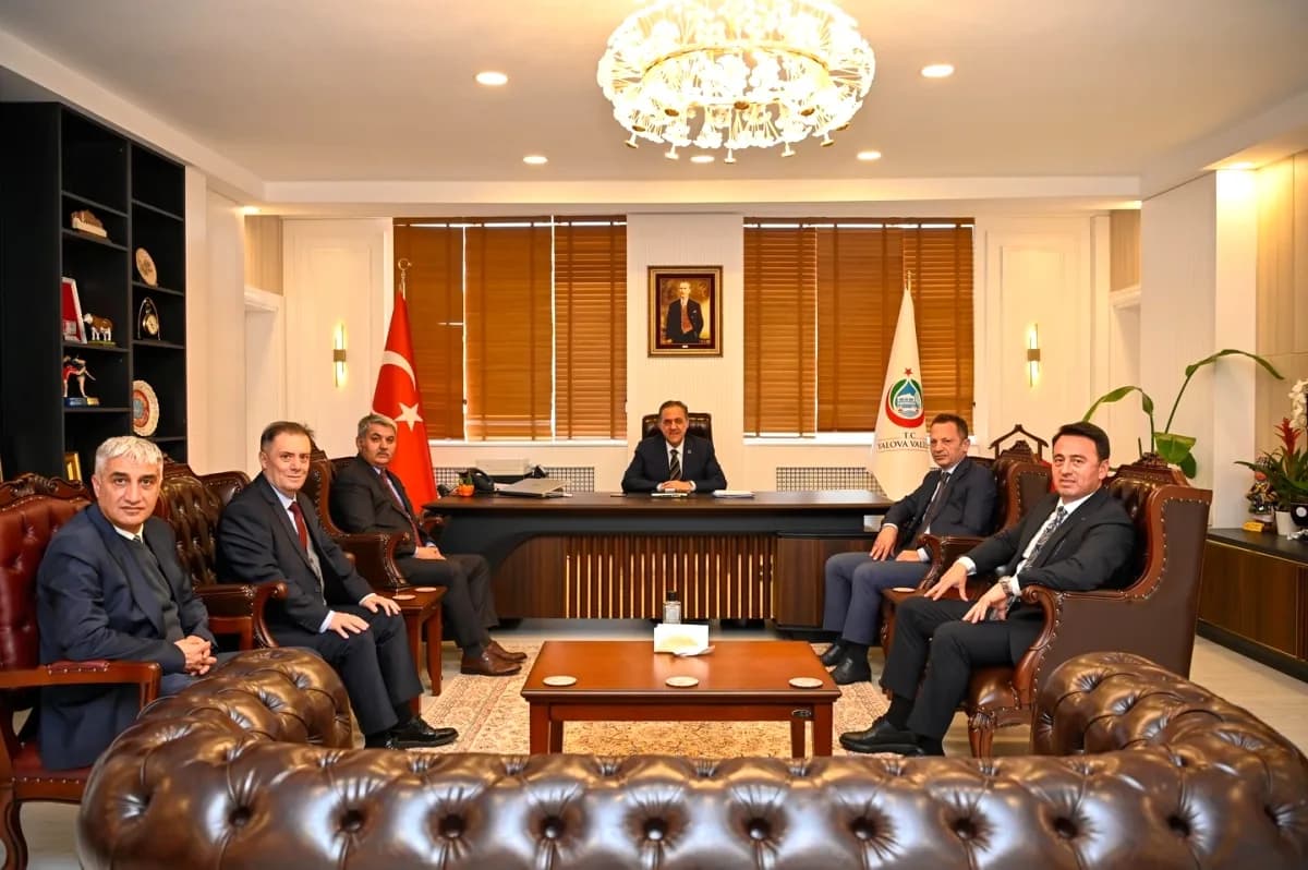 Yalova'da Emniyet Teftiş Kurulu Vali Usta'yı Ziyaret Etti