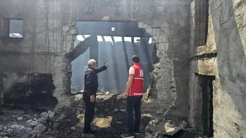 Kızılay Ekipleri Ağrı'nın Badıllı Köyünde Yangın Sonrası Hasar Tespiti Yaptı Kızılay Ekipleri Ağrı'nın Badıllı Köyünde Yangın Sonrası Hasar Tespiti Yaptı