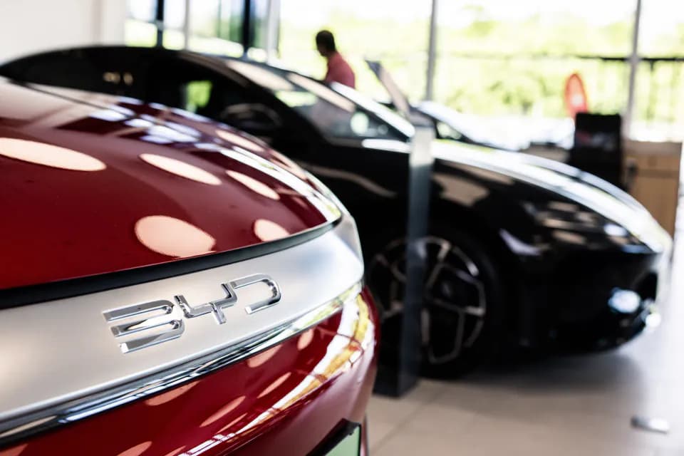 BYD'den Avrupa'da Dev Yatırım: 5 Dakikada Şarj İmkanı Geliyor görseli