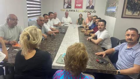 Alanya'da Tarım ve Turizm Alarmı: CHP'li Kandemir'den Kritik Uyarılar