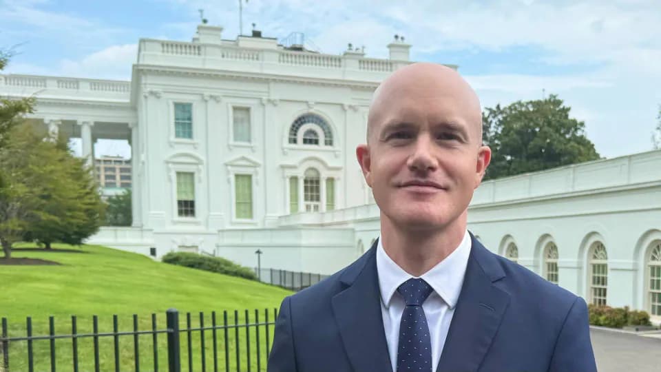 Coinbase ve Cardless'tan Yeni Hamle: Stablecoin Teminatlı Kredi Kartı Geliyor görseli