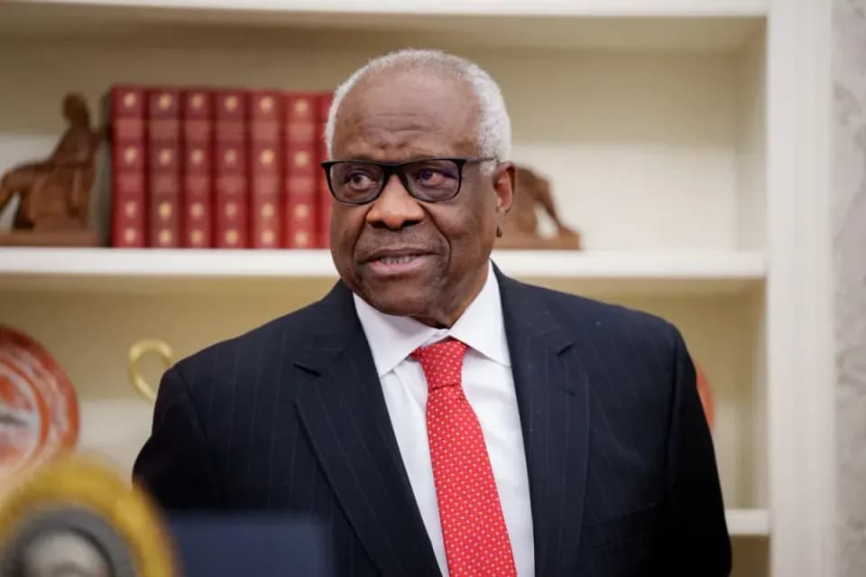 ABD Yüksek Mahkemesi'nde Kritik Tartışma: Clarence Thomas'tan Ezber Bozan Çağrı görseli
