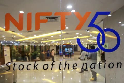 Hindistan Borsasında Nifty Dalgalanması: Küresel Riskler Yatırımcıyı Endişelendiriyor