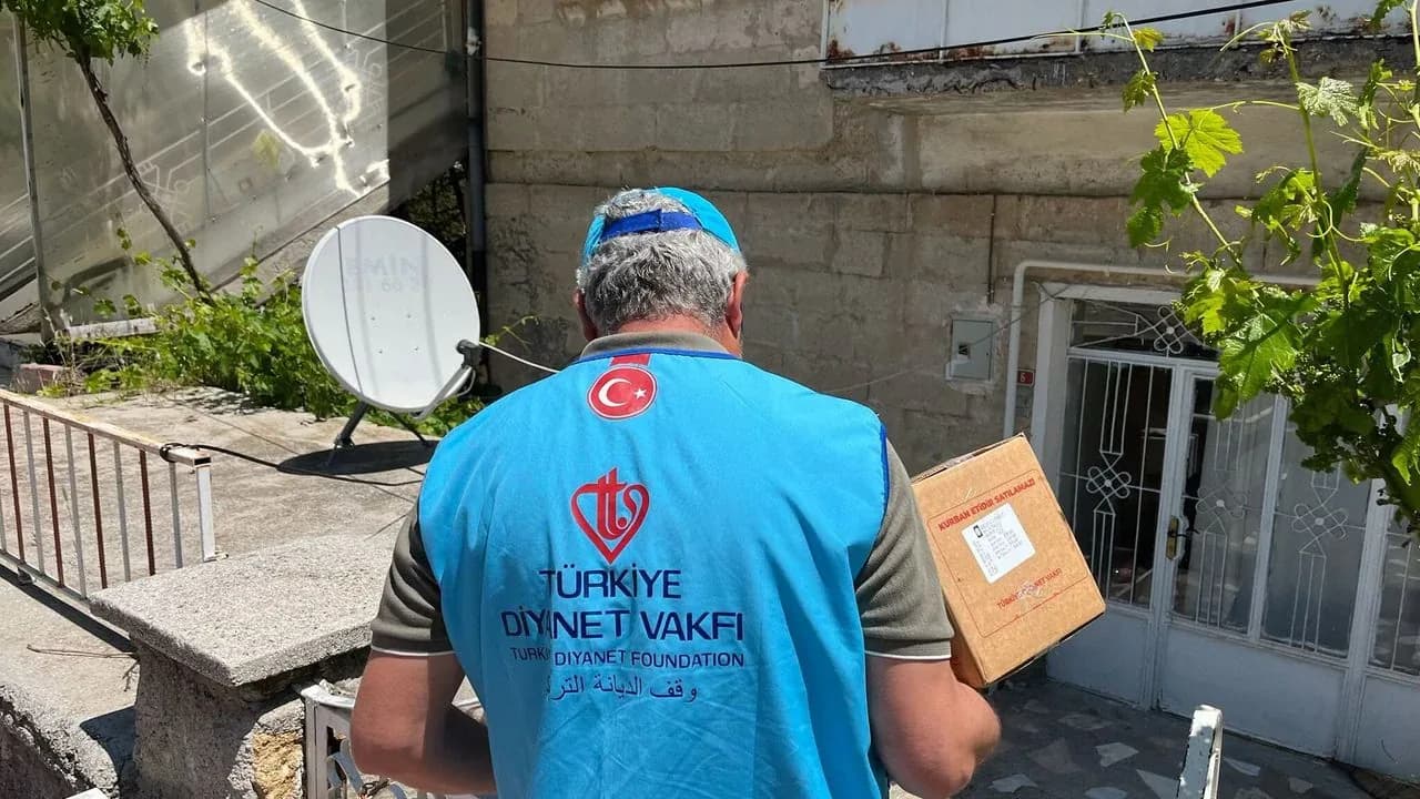 Ürgüp'te Bayram Sevinci: Vekâletle Kurban Hisseleri Sahiplerine Ulaştı