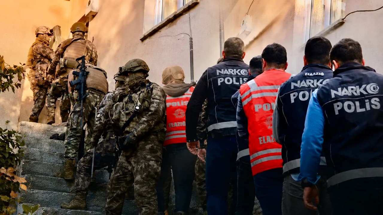 69 İlde Dev Narkotik Operasyonu: Tonlarca Madde ve Yüzlerce Gözaltı