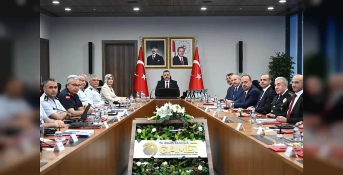 Türkiye NATO Zirvesi İçin Alarmda: Bakan Çiftçi Güvenlik Planlarını Açıkladı Türkiye NATO Zirvesi İçin Alarmda: Bakan Çiftçi Güvenlik Planlarını Açıkladı