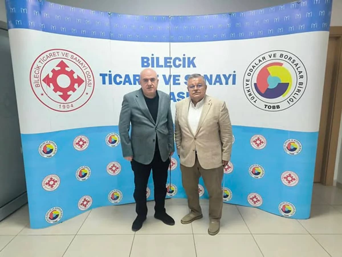 Bilecik'te Önemli Buluşma: Selim Yağcı ve Osman Yılmaz'dan Ziyaret