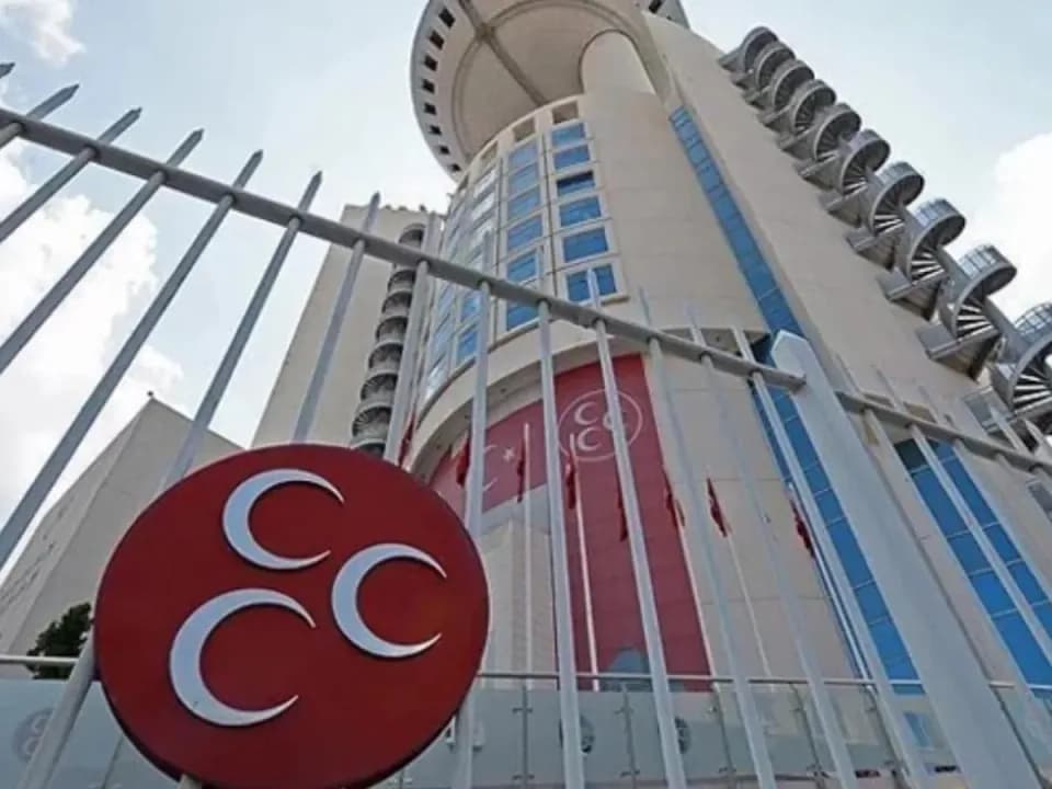 MHP Denizli Teşkilatında İstifa Depremi: İl Yönetimine Tepki Var görseli