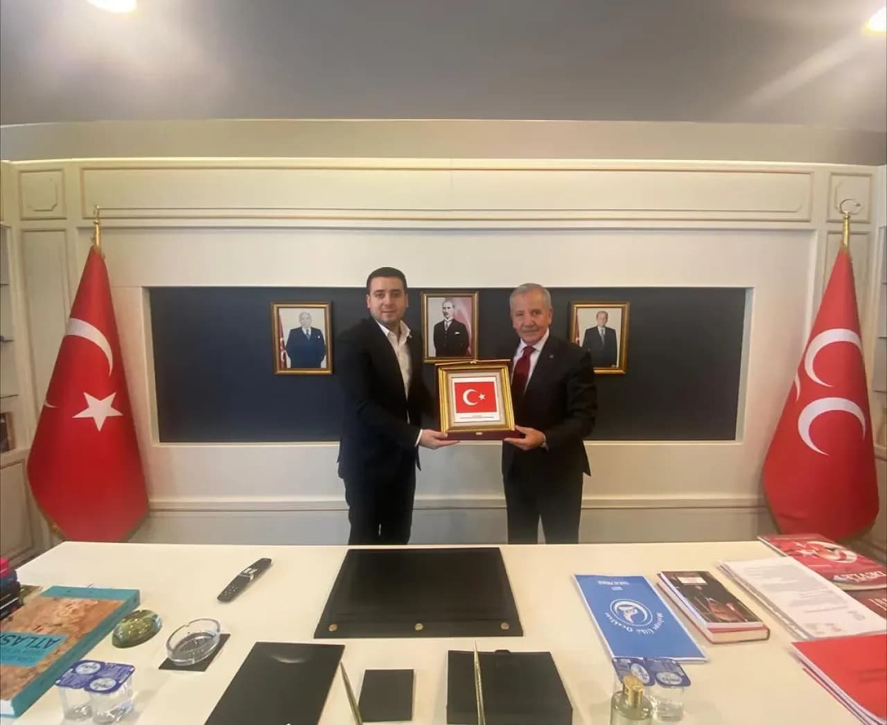 MHP Maltepe İlçe Başkanı Aykut Doğan'a Hayırlı Olsun Ziyareti MHP Maltepe İlçe Başkanı Aykut Doğan'a Hayırlı Olsun Ziyareti
