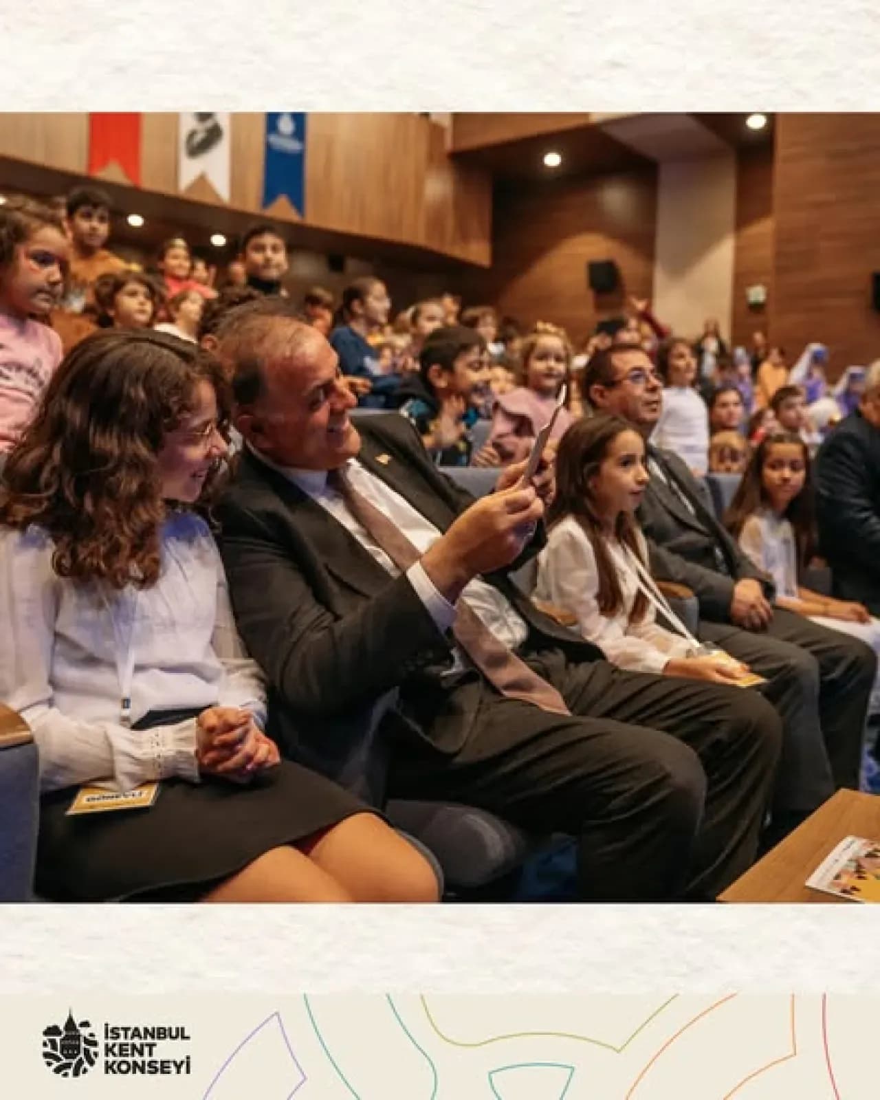 İBB'nin Düzenlediği 5. Uluslararası Çocuk Hakları Festivali'nde Çocuklar Söz Sahibi Oldu