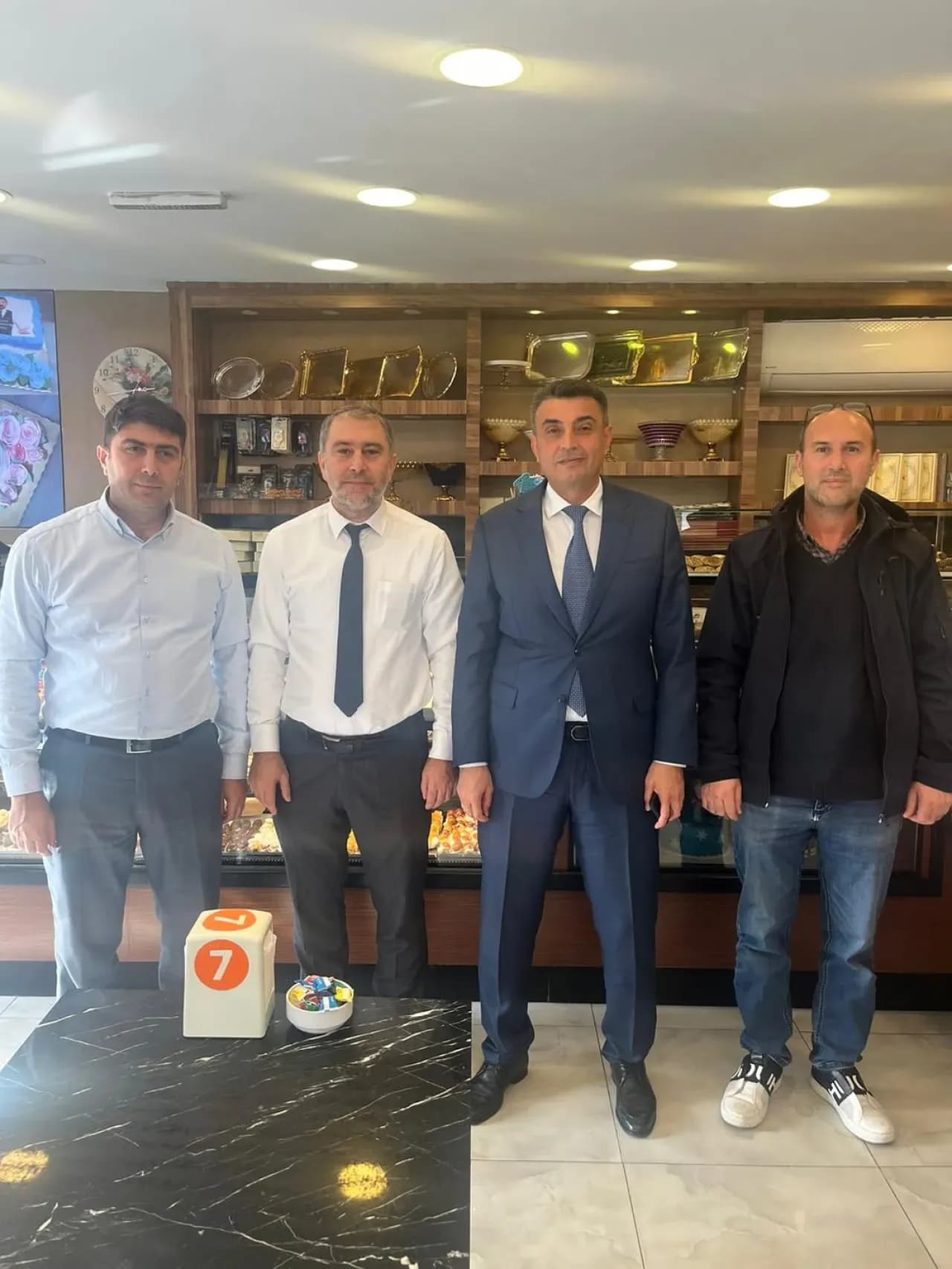 Kağıthane Kaymakamı Yüksel Kara, İş İnsanı Ferit Babacan'ı Ziyaret Etti