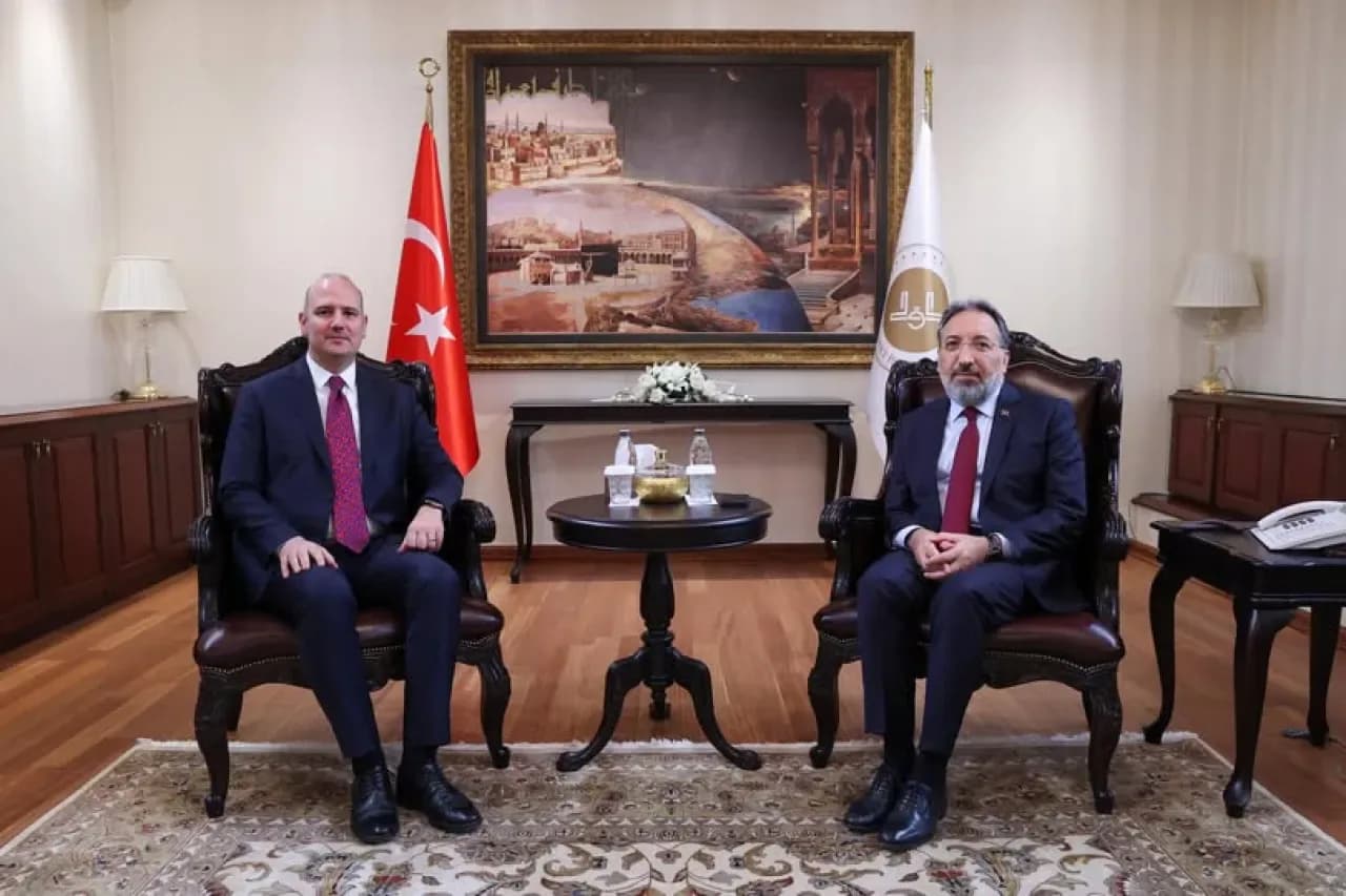 AK Partili İleri, Yeni Diyanet İşleri Başkanı Arpaguş'u Ziyaret Etti AK Partili İleri, Yeni Diyanet İşleri Başkanı Arpaguş'u Ziyaret Etti