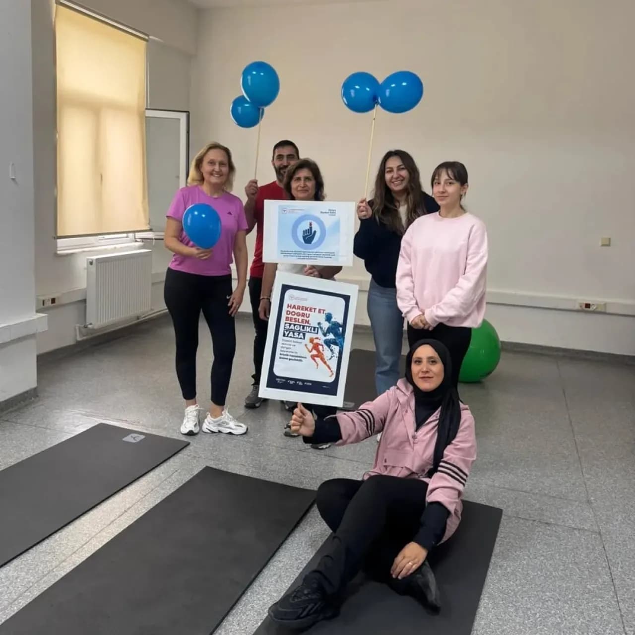İstanbul Çekmeköy'de Muhtarlara Yönelik Diyabet Farkındalık Egzersiz Etkinliği Düzenlendi İstanbul Çekmeköy'de Muhtarlara Yönelik Diyabet Farkındalık Egzersiz Etkinliği Düzenlendi