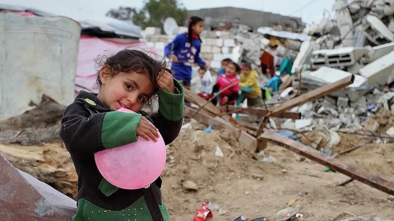 Dünya Çocuk Hakları Günü'nde Türkiye'den Çağrı: Her Çocuk Umutla Büyümeli