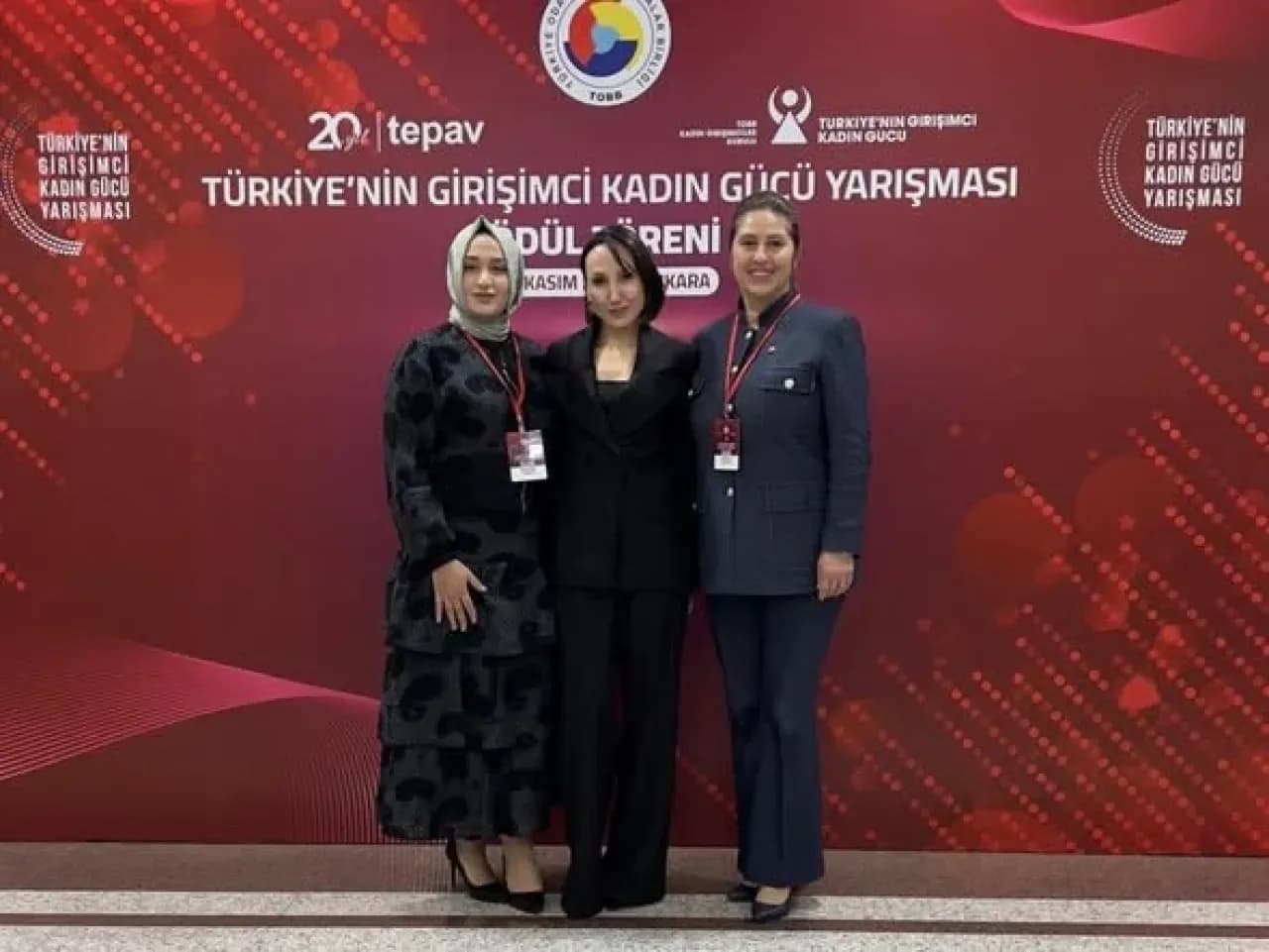 İnegöllü Kadın Girişimci Şehriban Ezim, Ankara'da Düzenlenen Törende Girişimci Kadın Gücü Ödülü'nü Aldı İnegöllü Kadın Girişimci Şehriban Ezim, Ankara'da Düzenlenen Törende Girişimci Kadın Gücü Ödülü'nü Aldı