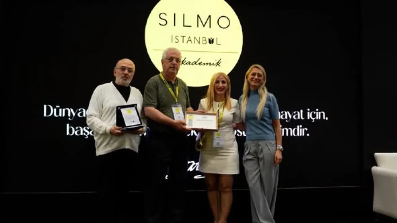 İstanbul Gedik Üniversitesi Öğrencileri Silmo İstanbul Fuarı'nda Sektörle Buluştu İstanbul Gedik Üniversitesi Öğrencileri Silmo İstanbul Fuarı'nda Sektörle Buluştu