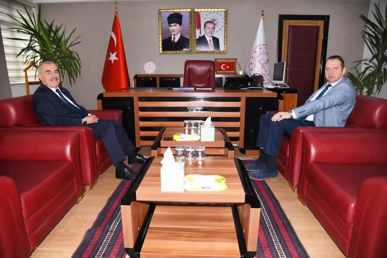 Balıkesir İl Milli Eğitim Müdürü'ne Veda ve Hayırlı Olsun Ziyareti Balıkesir İl Milli Eğitim Müdürü'ne Veda ve Hayırlı Olsun Ziyareti