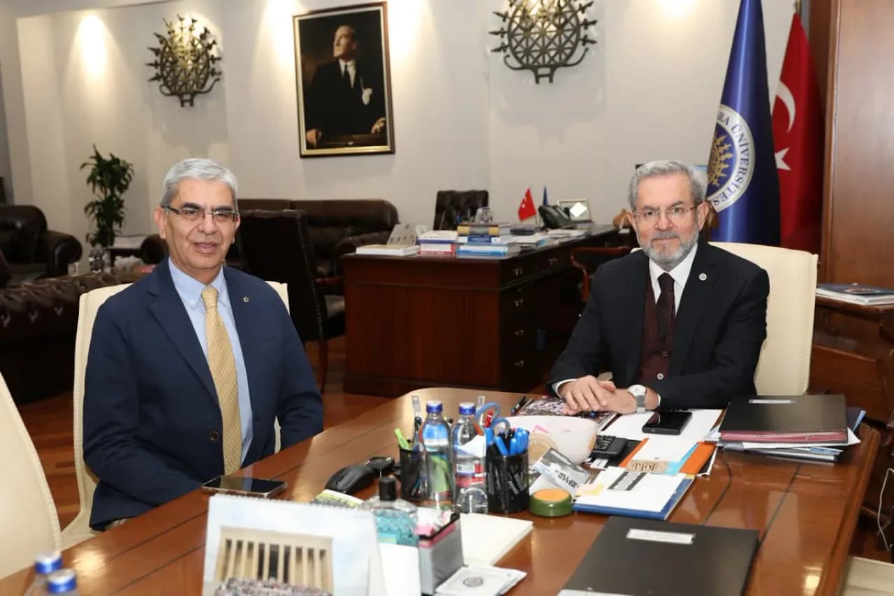Cumhurbaşkanlığı Kurulu Üyesi Ünüvar, Ankara'da Akademisyeni Ziyaret Etti Cumhurbaşkanlığı Kurulu Üyesi Ünüvar, Ankara'da Akademisyeni Ziyaret Etti