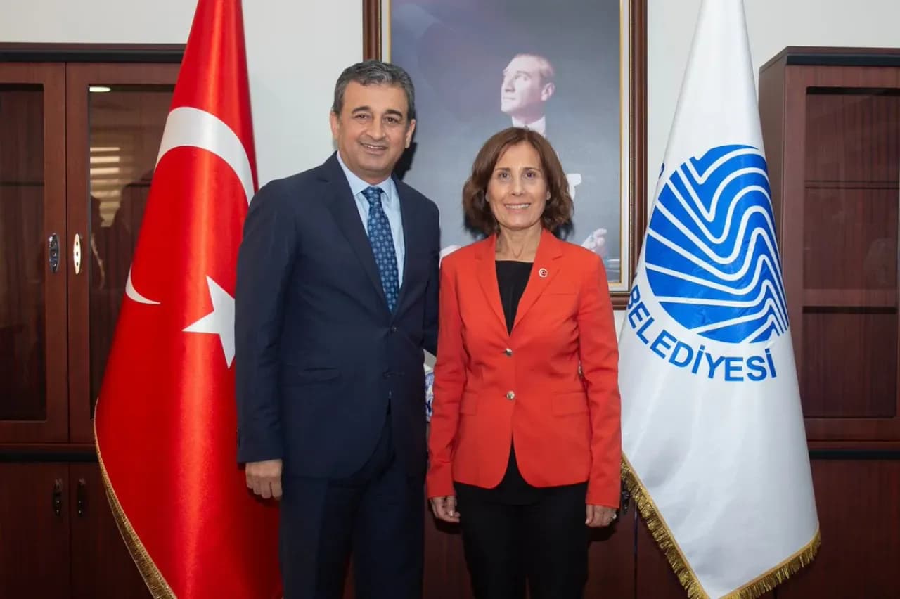 Adana Milletvekili Burhanettin Bulut, CHP'deki Genel Başkan Yardımcılığı Görevine Yeniden Atandı