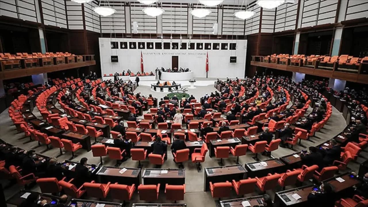 AK Parti Adana Milletvekili Abdullah Doğru, 2026 Yılı Bütçe Görüşmelerinin Dördüncü Gününü Değerlendirdi AK Parti Adana Milletvekili Abdullah Doğru, 2026 Yılı Bütçe Görüşmelerinin Dördüncü Gününü Değerlendirdi
