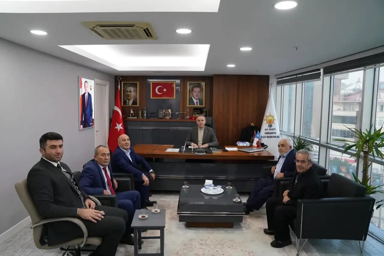 Ümraniye AK Parti İlçe Başkanlığı'na Sivaslı Dernek Yöneticilerinden Ziyaret Ümraniye AK Parti İlçe Başkanlığı'na Sivaslı Dernek Yöneticilerinden Ziyaret