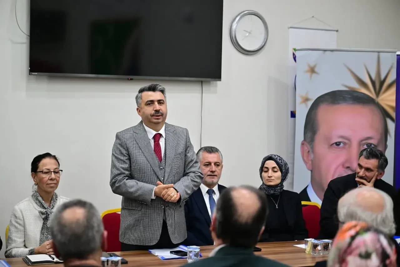 Yıldırım Belediye Başkanı Oktay Yılmaz, Mahallelerin İhtiyaçlarını Dinledi Yıldırım Belediye Başkanı Oktay Yılmaz, Mahallelerin İhtiyaçlarını Dinledi